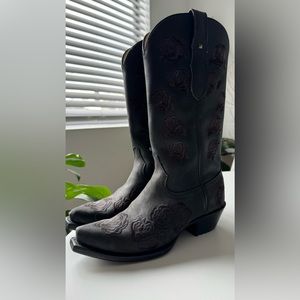 Size : 7 US 24 cm Genuine Leather new